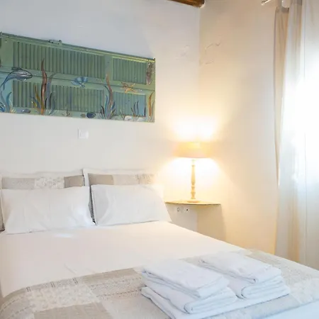 Aerides Boutique Vathi (Sifnos)